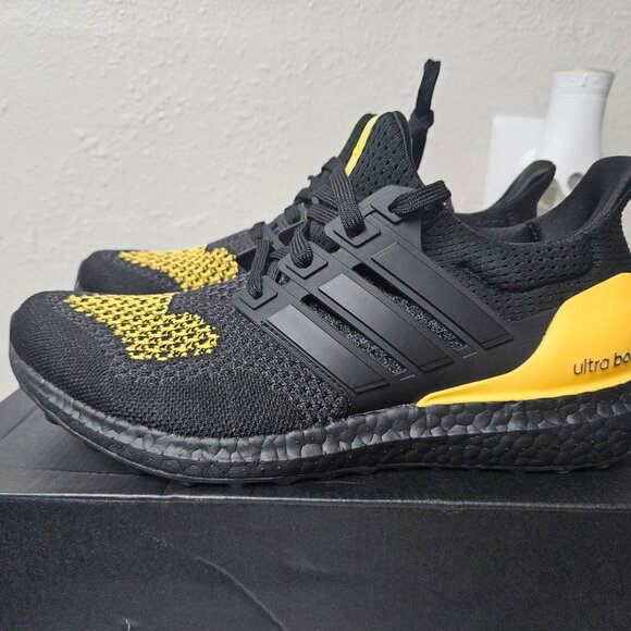 New Size 8 mens/9 womens adidas ultraboost 1.0 comfort sneaker black yellow main image 13
